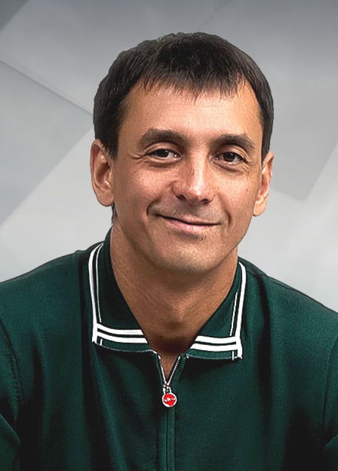 Рустам Асадуллин