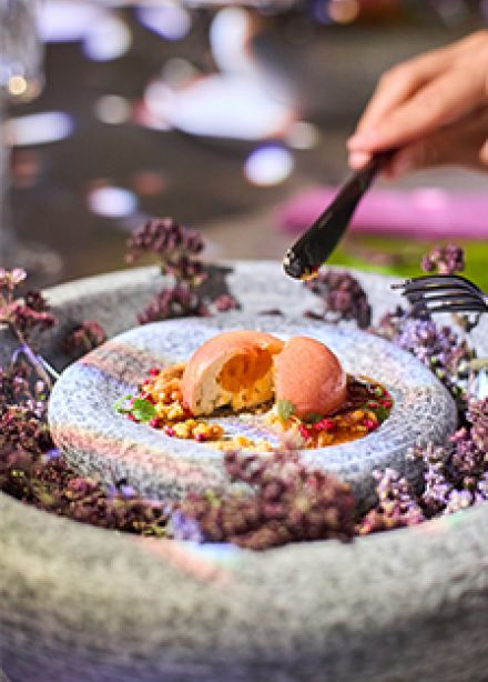 Kaleidoscope Art&amp;Dining