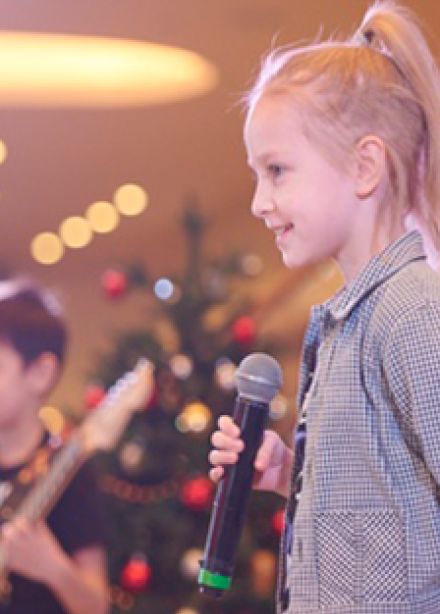 Новогоднее настроение заказывали? Вокальный концерт