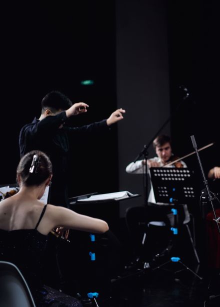 Фестиваль национальной музыки. Галерея женских образов